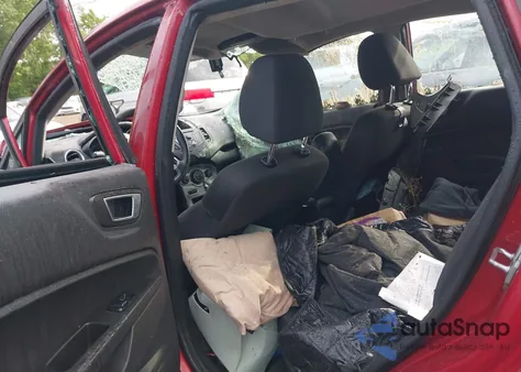 2014 Ford Fiesta Se из США, поврежденный, VIN 3FADP4EJ9EM108181